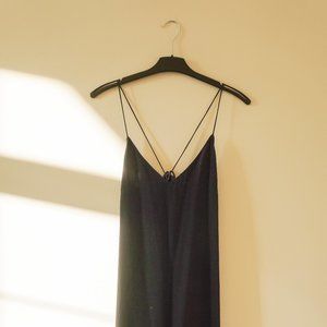 Aritzia Wilfred Free Slip Dress with lining